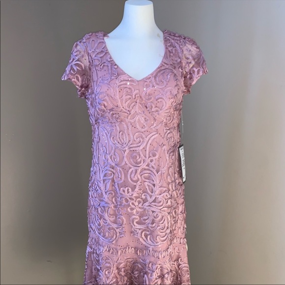 R & M RICHARDS - EMBROIDERED SHORT SEQUIN DRESS - Picture 5 of 7